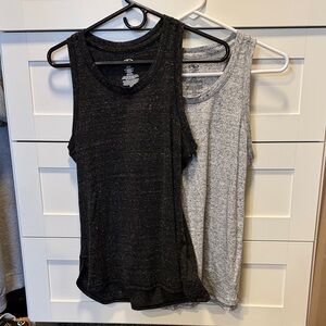 2 Athletic Works Gray Women's Tank Tops